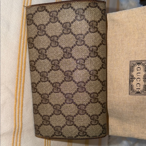 Gucci Beige and Brown GG Coated canvas and Leather Wallet - Picture 4 of 16